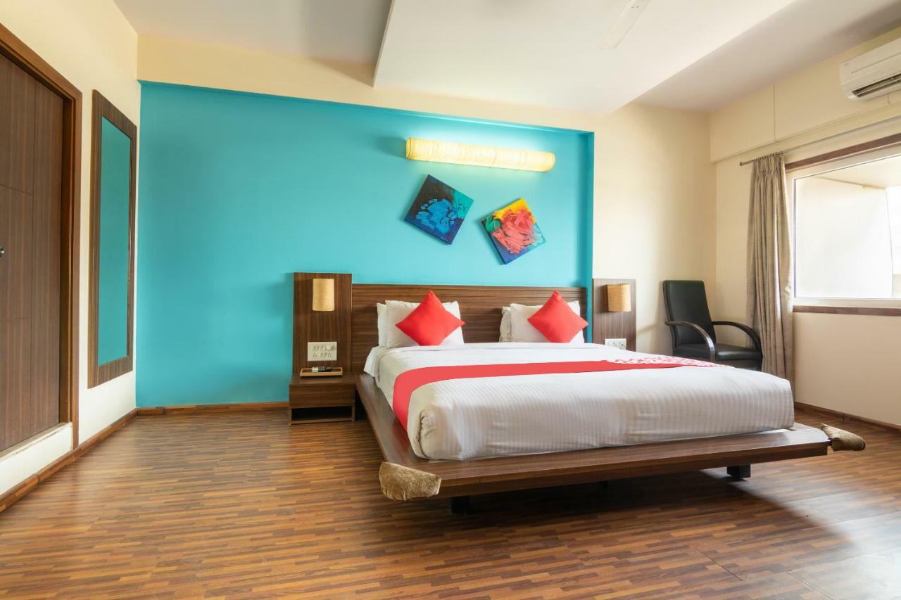 Capital O 14972 Hotel Ekaa Бангалор Экстерьер фото